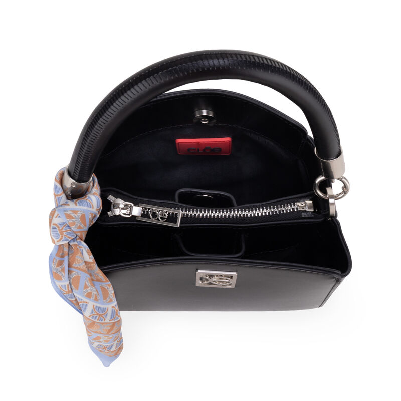 Bolsa Satchel Chica Con Mascada Color  Negro image number null