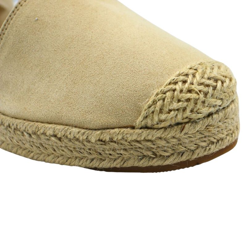 Alpargatas  cerradas Bali para mujer color nude... image number null