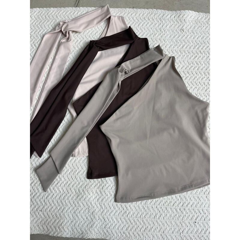 Top licra con lazo image number null