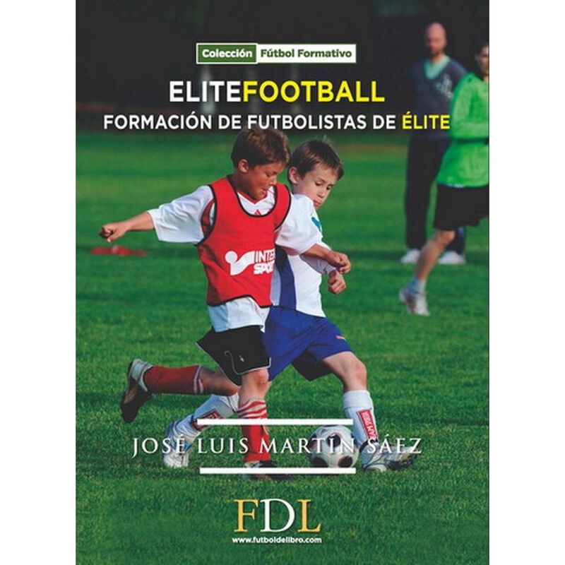 Elite Football. Formaci&oacute;n de futbolistas de &eacute;li... image number null