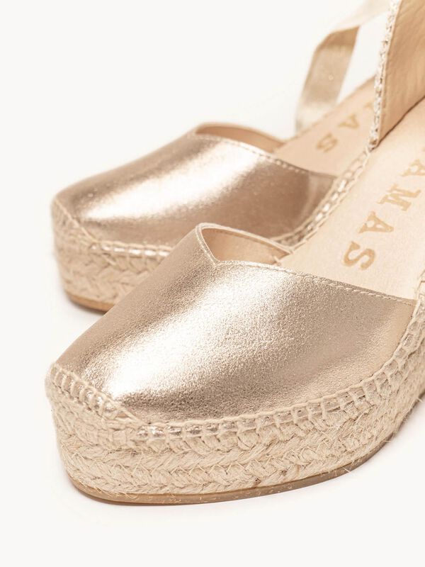 Alpargata Romero Cu&ntilde;a Alta Ante Metal Oro image number null