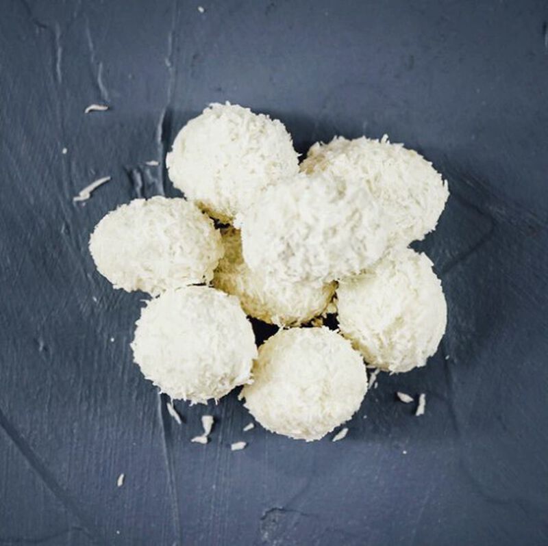 Candy Tales Pack Rainbow/Pasitas/Almendra con 1... image number null