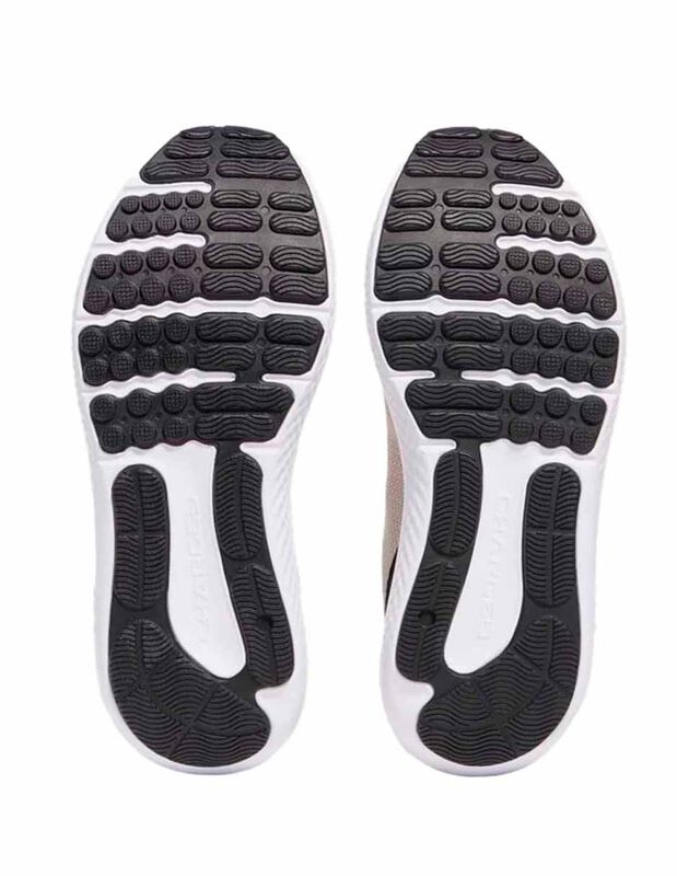 Tenis Caballero Under Armour Charged Surge Beig... image number null