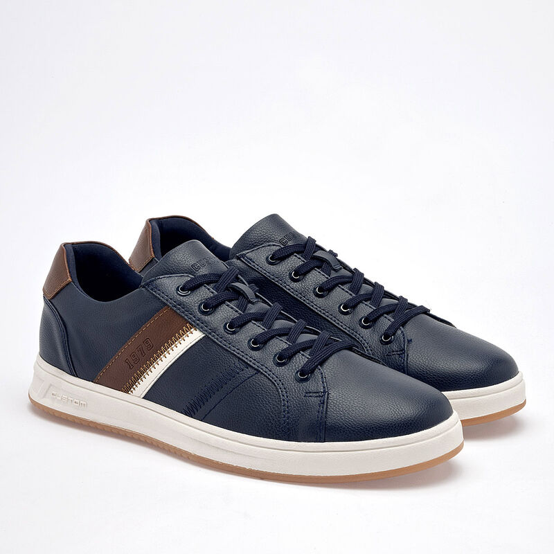 Negro Total Tenis urbano para hombre. Marino ca... image number null