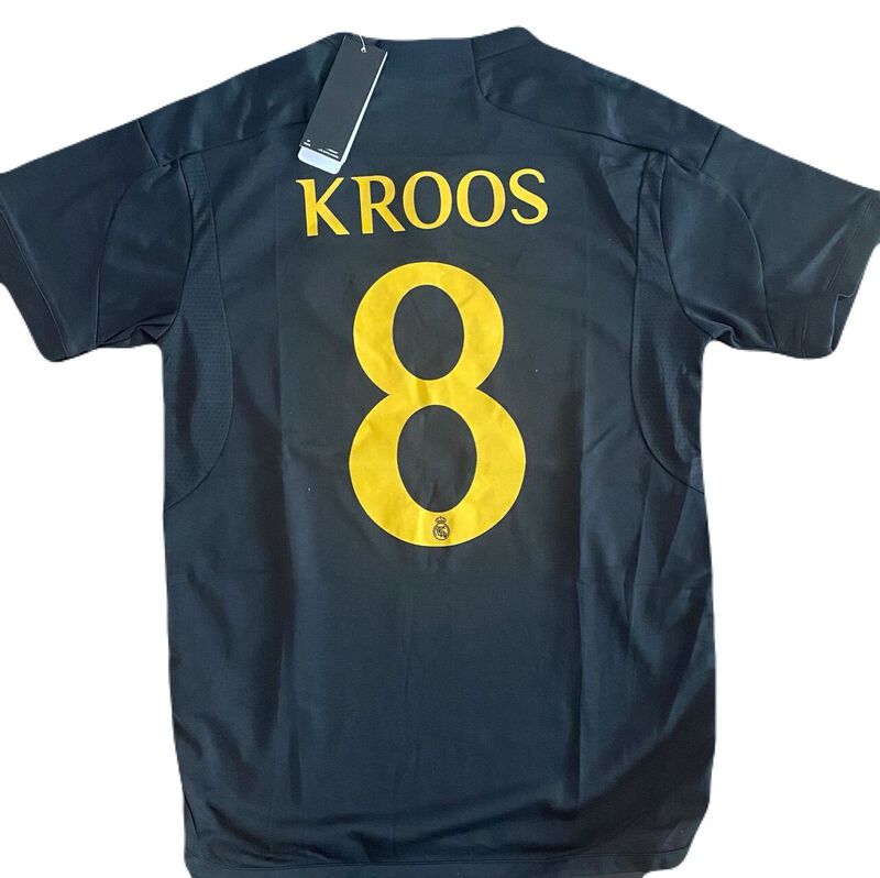 Jersey Toni Kroos 8 Club 2024 Negra Away  Talla... image number null