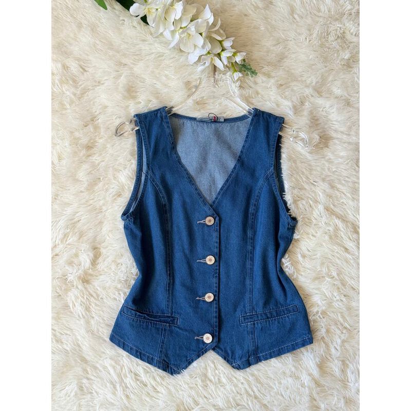 Chaleco escote V de mezclilla image number null