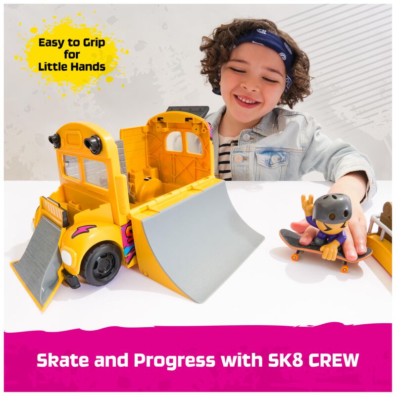 Autob&uacute;s Transforming Ultra Sk8 Crew 2 En 1 De T... image number null