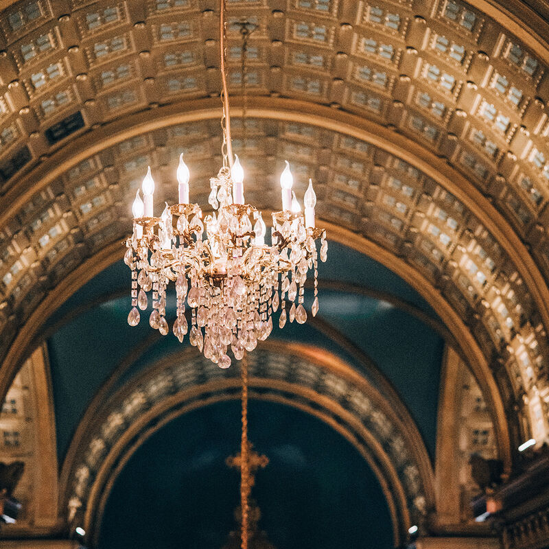 Pack de 10 focos LED Aksi 4W Flama Base E12 Luz... image number null