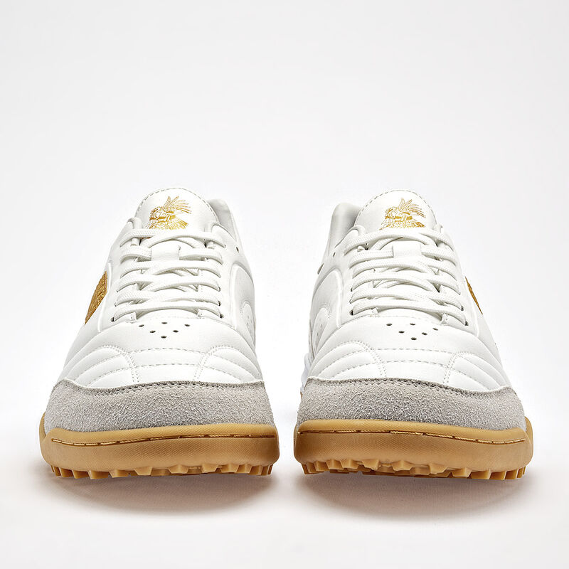 Charly tenis de f&uacute;tbol para hombre blanco dorad... image number null