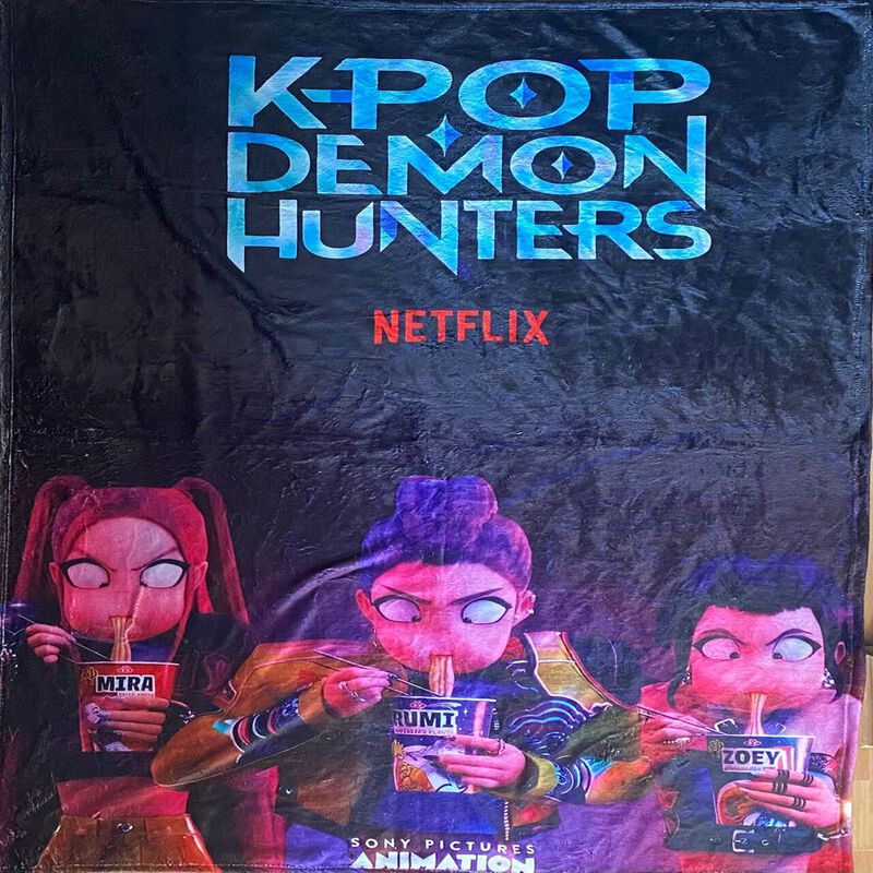 Exclusiva! Cobija Frazada Ultra Suave K-Pop Dem... image number null