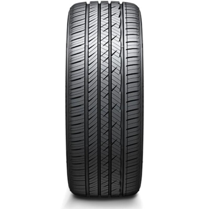 Llanta 225/40R18 92W Laufenn S Fit AS image number null