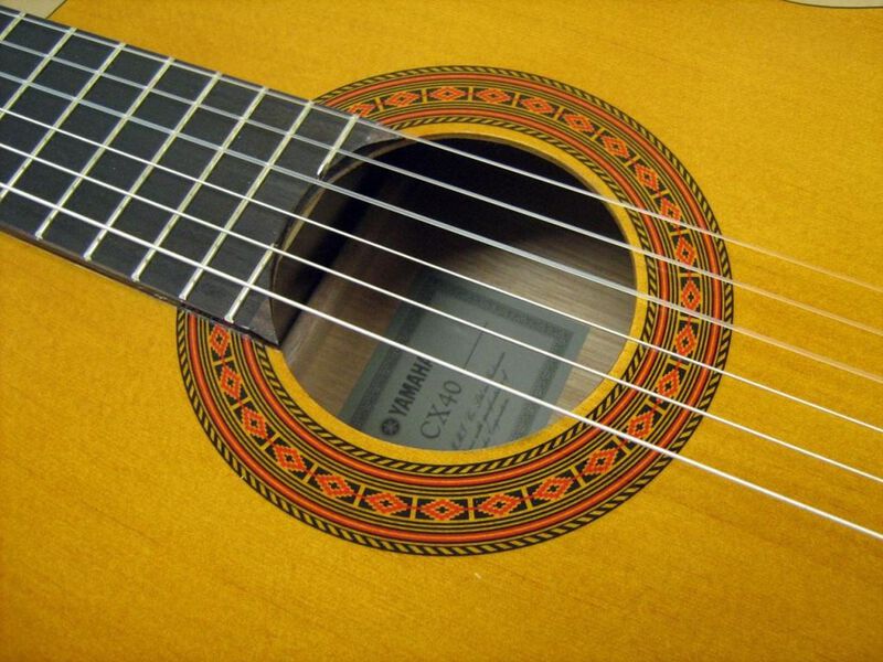 Yamaha Guitarra Electroac&uacute;stica Clasica Cx40 image number null