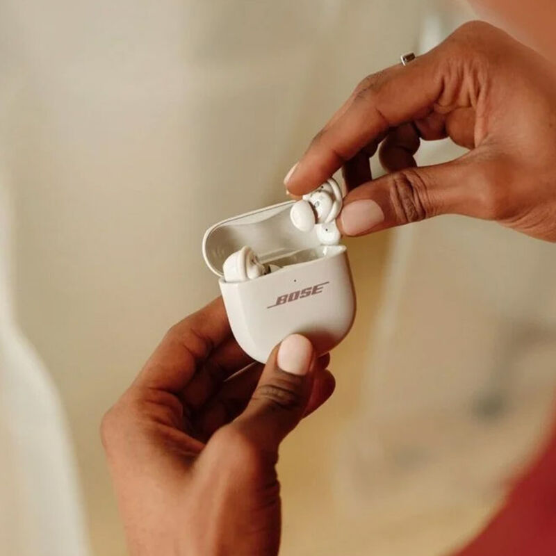 Aud&iacute;fonos Inal&aacute;mbricos Bose Quietcomfort Ultra ... image number null