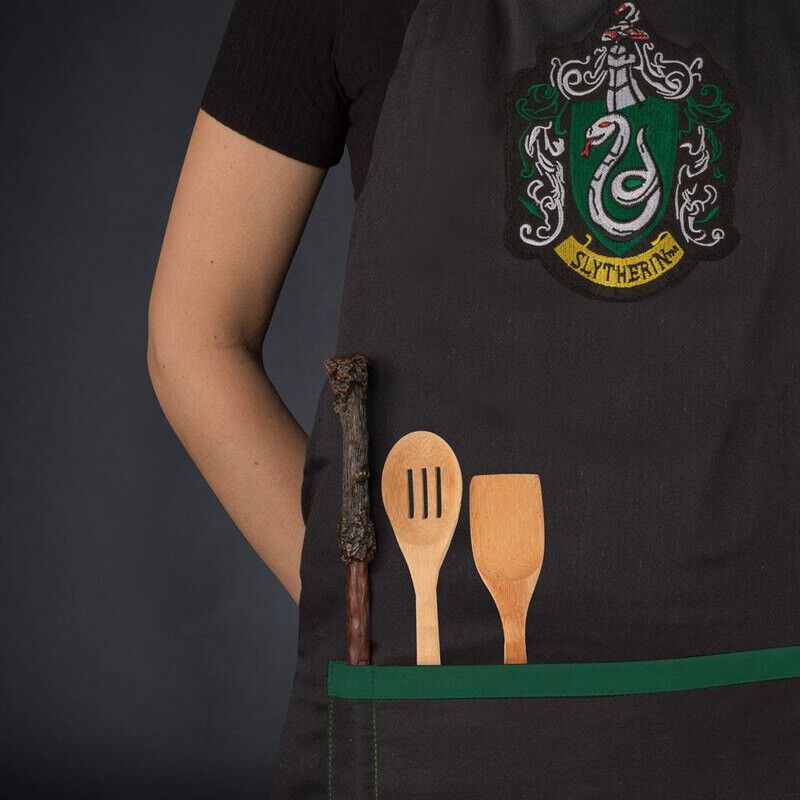Delantal Slytherin Harry Potter image number null