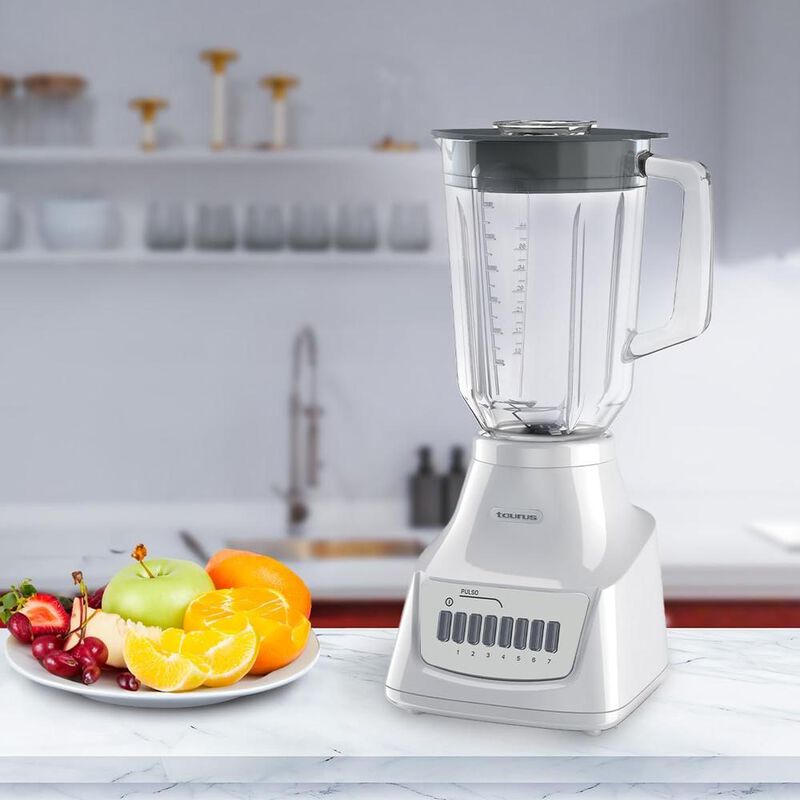 LICUADORA TAURUS MAGNIFIQUE 7 VEL JARRA 1.5 LIT... image number null