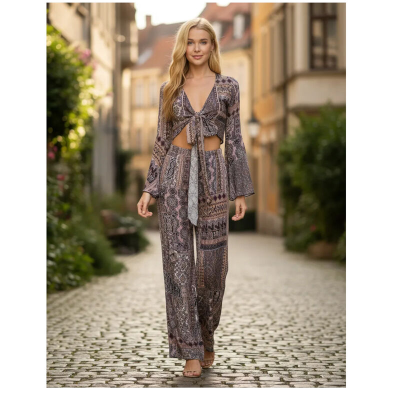 Palazzo Ligero con top corto al Frente y mo&ntilde;o c... image number null