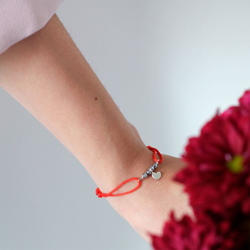 Pulsera Amore Hilo Rojo Con Charm Coraz&oacute;n de pl... image number null