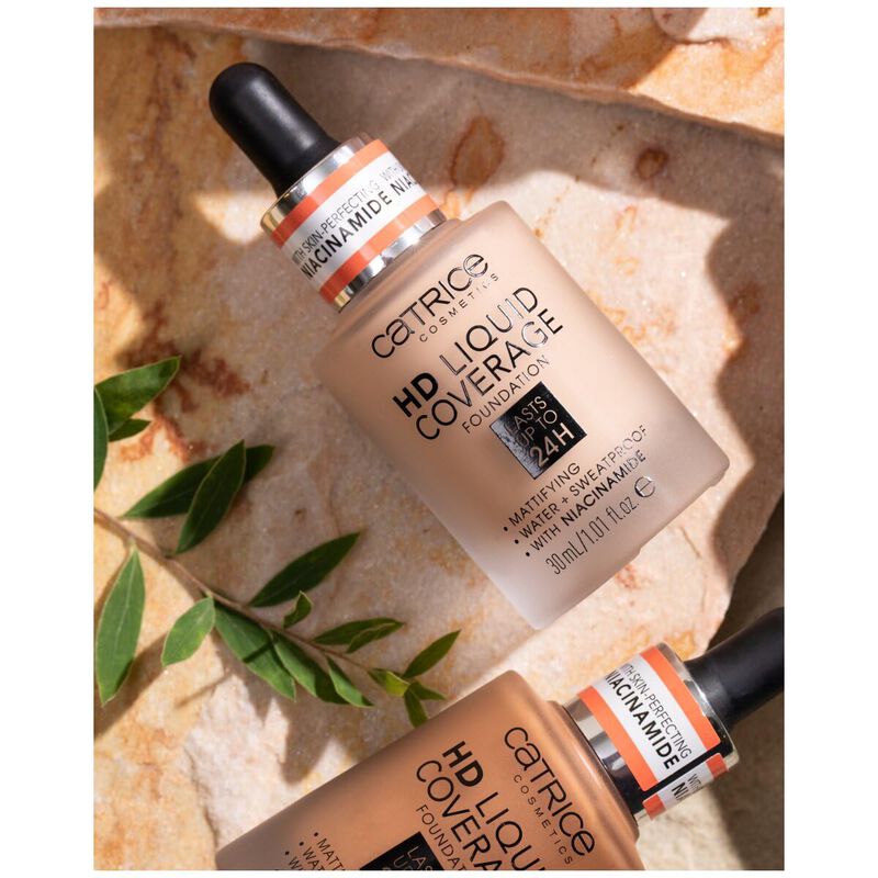 Base Catrice Hd Liquid Coverage 032 Nude Beige ... image number null
