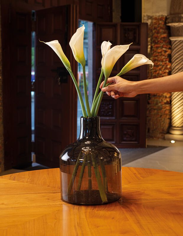 Jarr&oacute;n&nbsp;Decorativo de Vidrio Soplado Humo Marea ... image number null