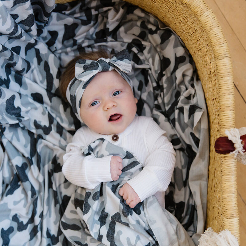 Cobija Envolvente Gunnar image number null