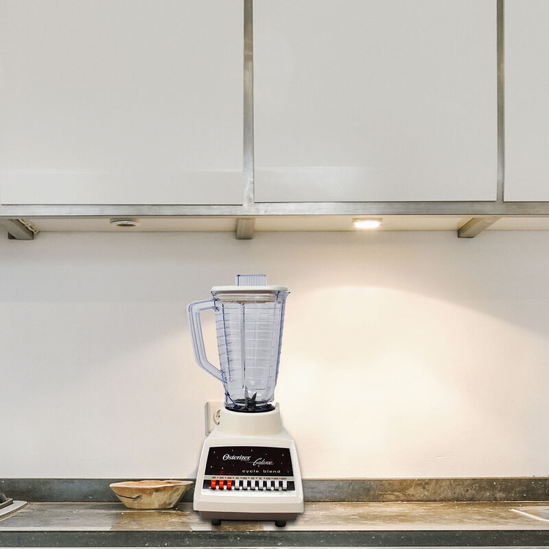 Licuadora OSTER Mod. ALMENDRA 869-16G 10v image number null