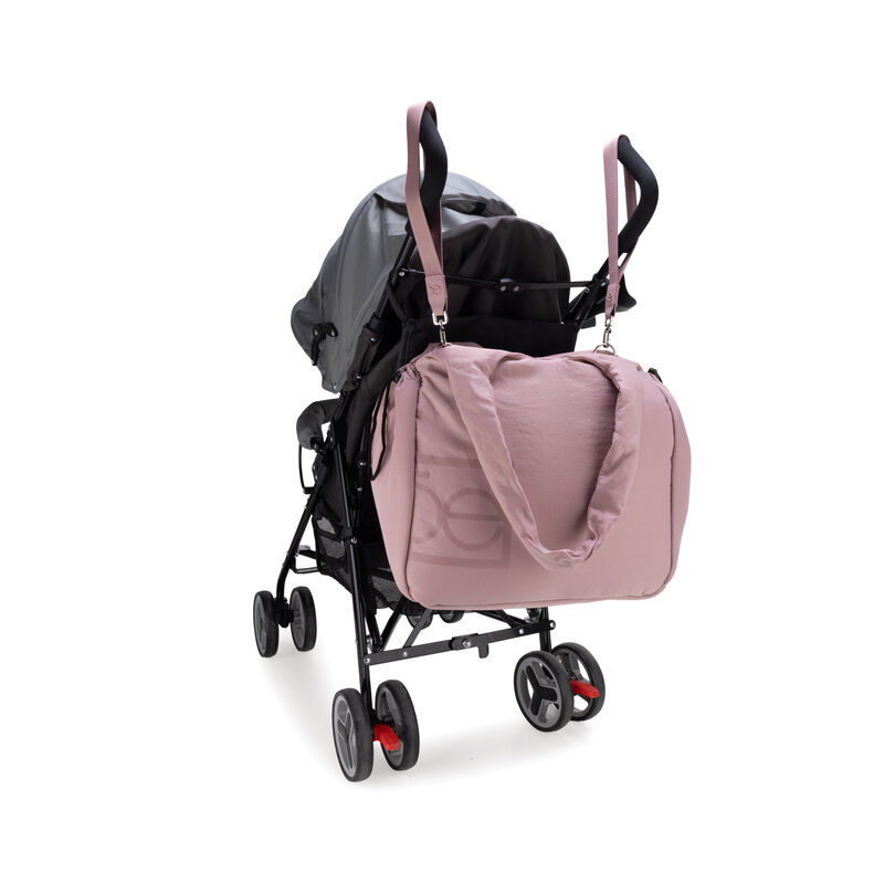 Pa&ntilde;alera Tote Mediana Puffy Con Accesorios Colo... image number null