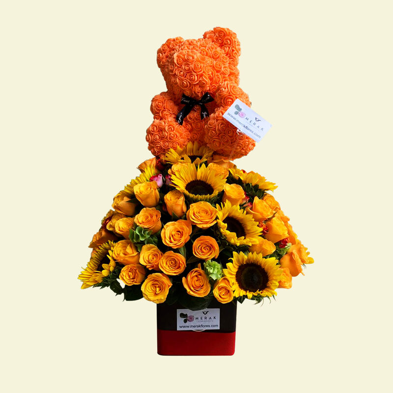 Osito con Girasoles y Rosas image number null