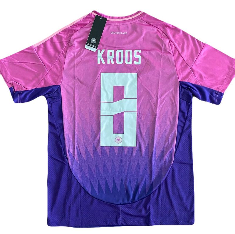 Increible! Jersey Toni Kroos 8 Morada Visitante... image number null