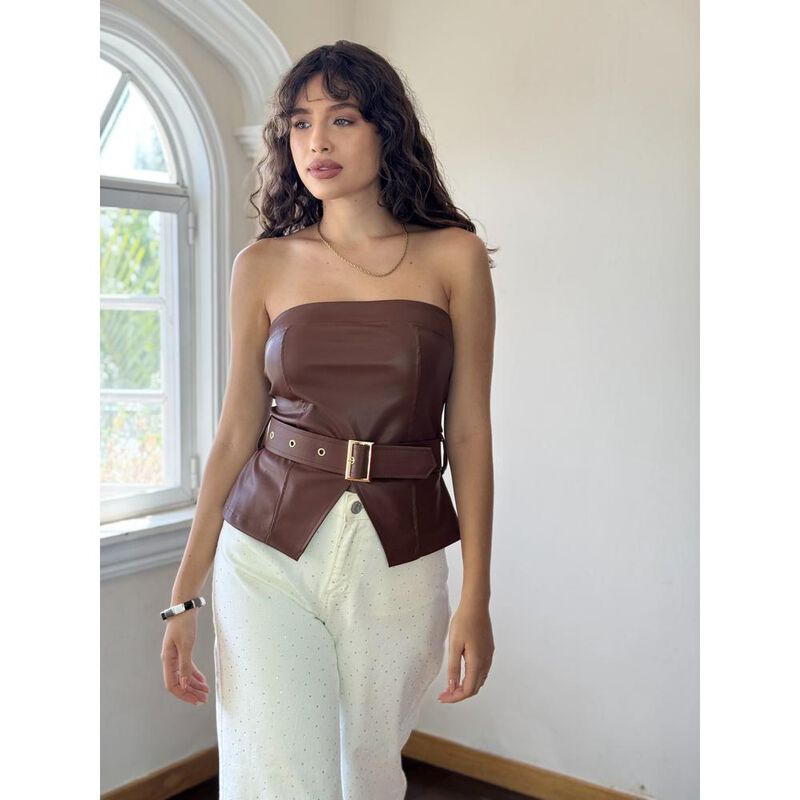 Top Strapless De Vinipiel Con cinturon image number null