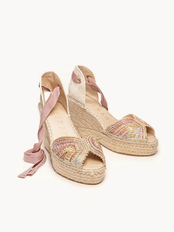 Lirio Cu&ntilde;a Alta Rafia Rosa Claro image number null