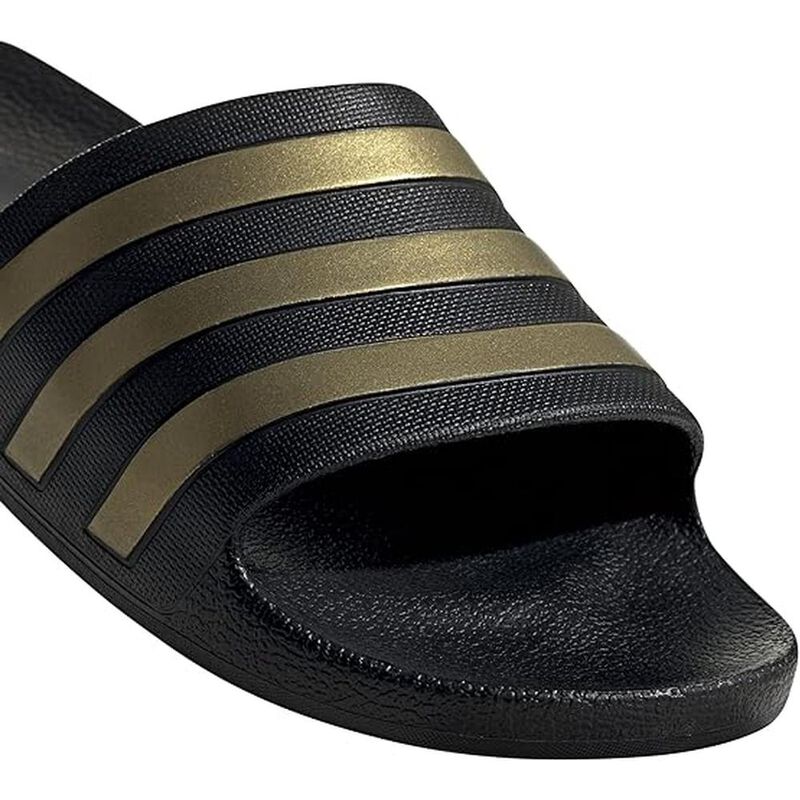 Sandalias, Adidas Adilette Aqua, negro y dorado... image number null