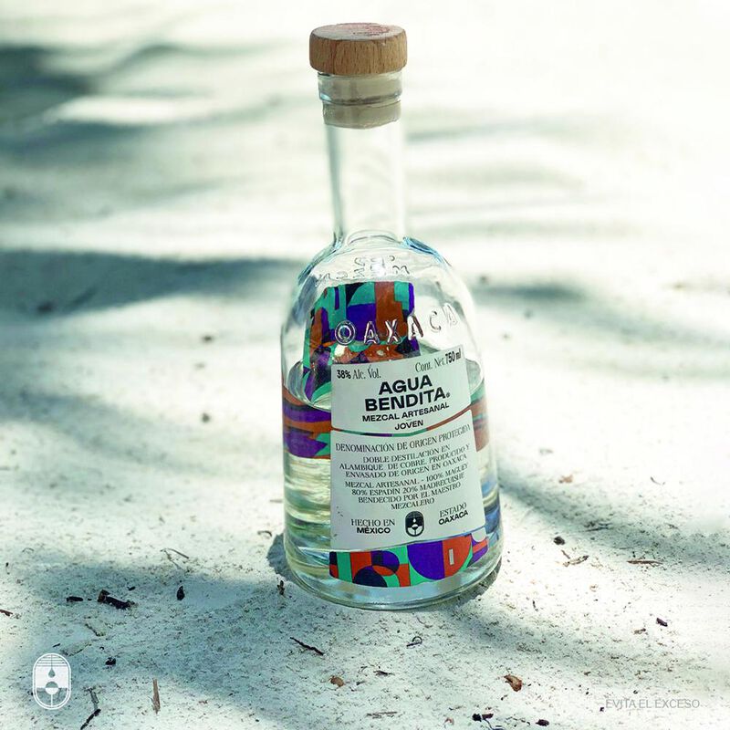 Mezcal Agua Bendita Joven - 750 ml image number null