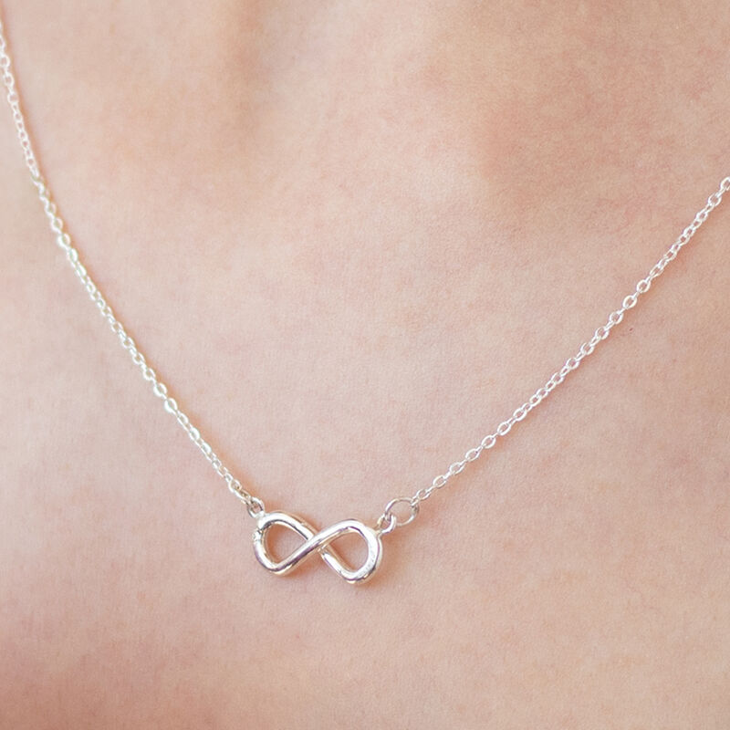 Collar Infinito de plata image number null