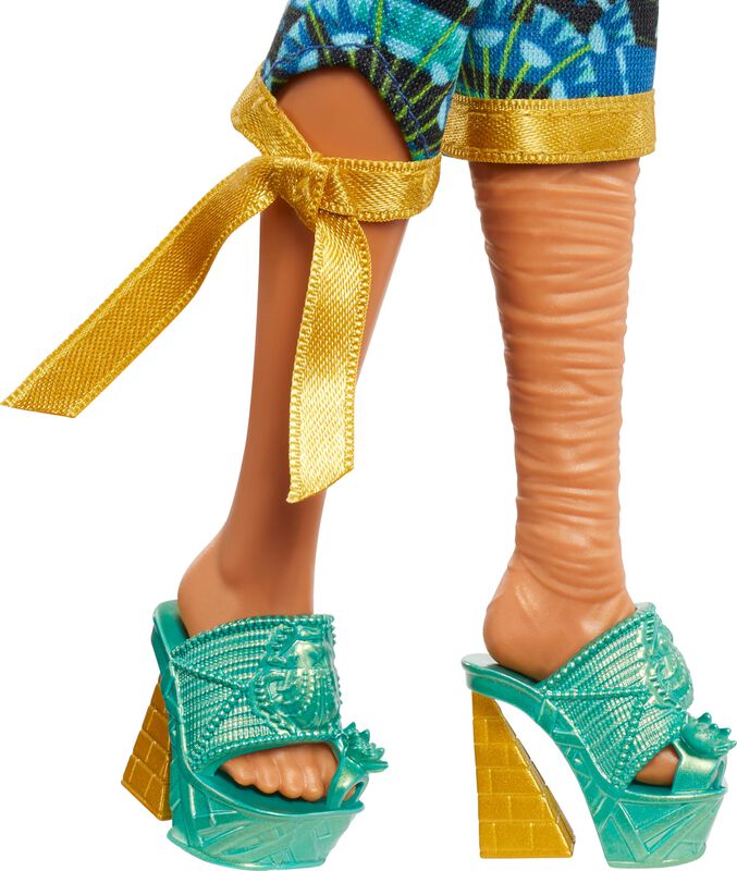 Mu&ntilde;eca Cleo De Nile De Monster High Con Atuendo... image number null