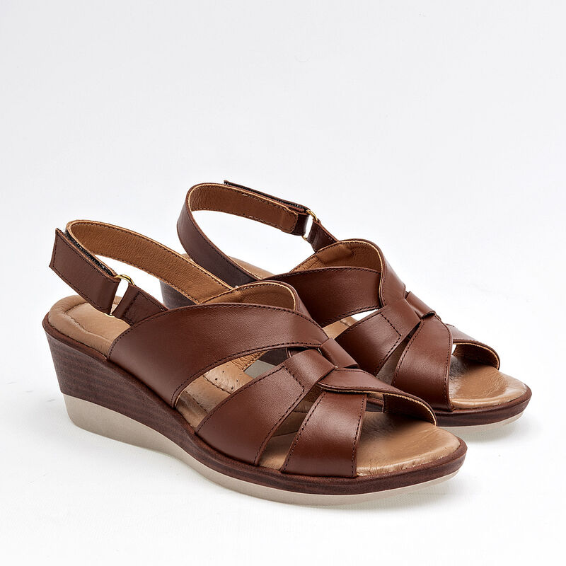 Cruz Shoes Sandalia para mujer camel image number null