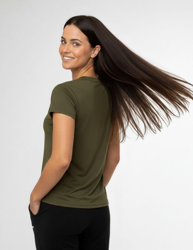 Playera Deportiva Wilson Para Mujer Verde Oscur... image number null