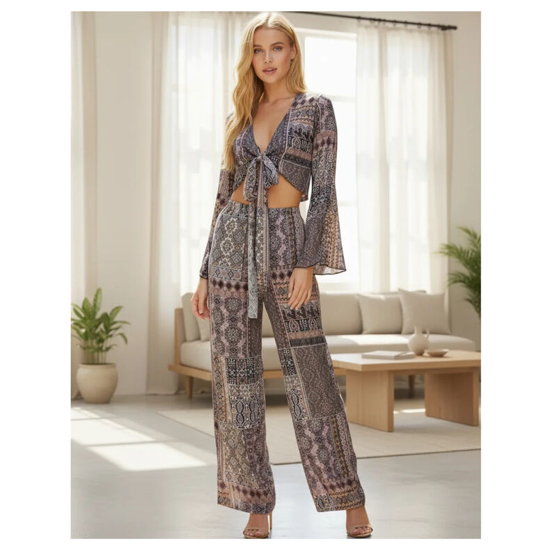 Palazzo Ligero con top corto al Frente y mo&ntilde;o c... image number null