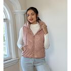 Chaleco de vinipiel con gorro removible