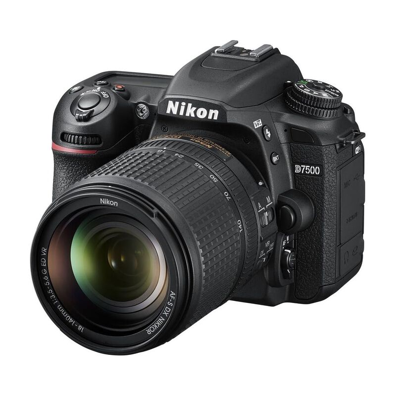 C&aacute;mara Digital Nikon D7500 18-140mm F/3.5 -5.6g... image number null