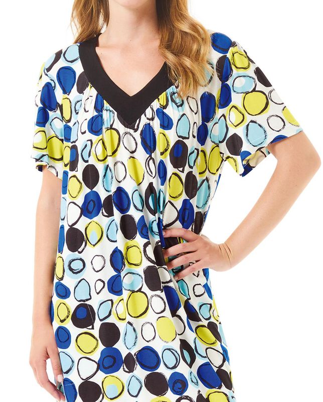 Vestido Corto de Viscosa con Cuello en Pico y M... image number null