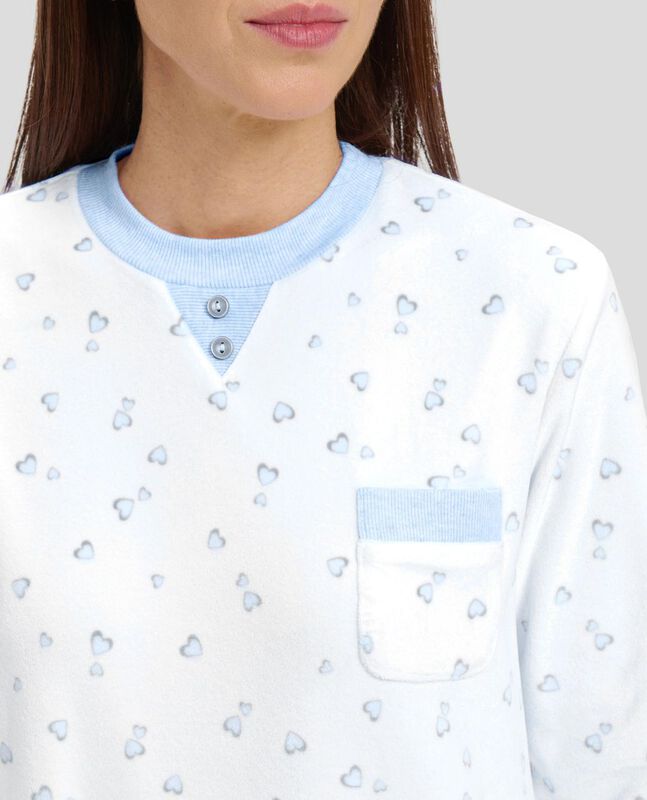 Pijama Cerrado con Corazones Celeste image number null