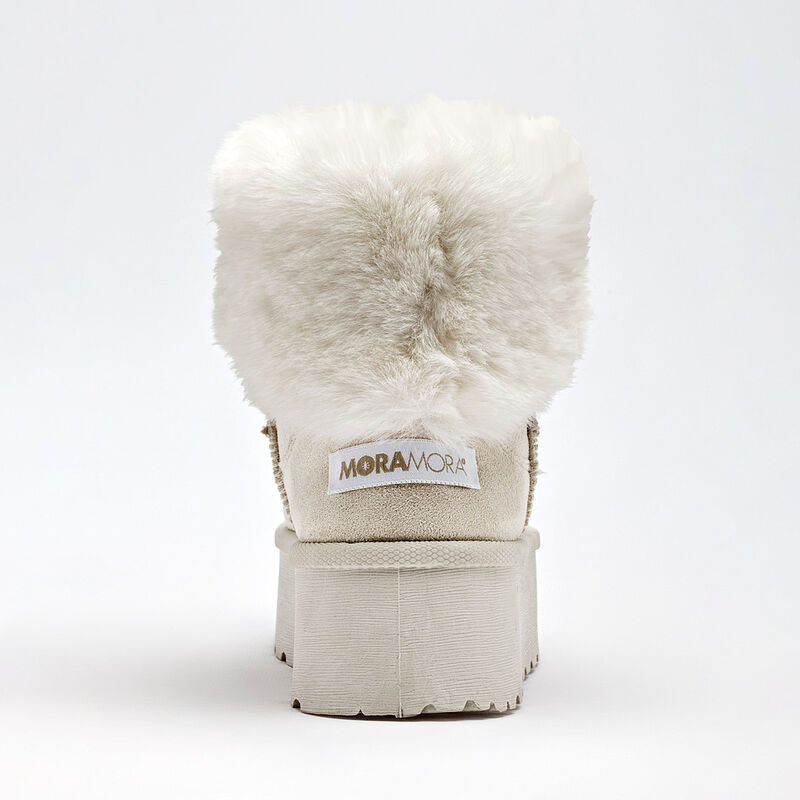 Moramora Bota con peluche para mujer beige blan... image number null