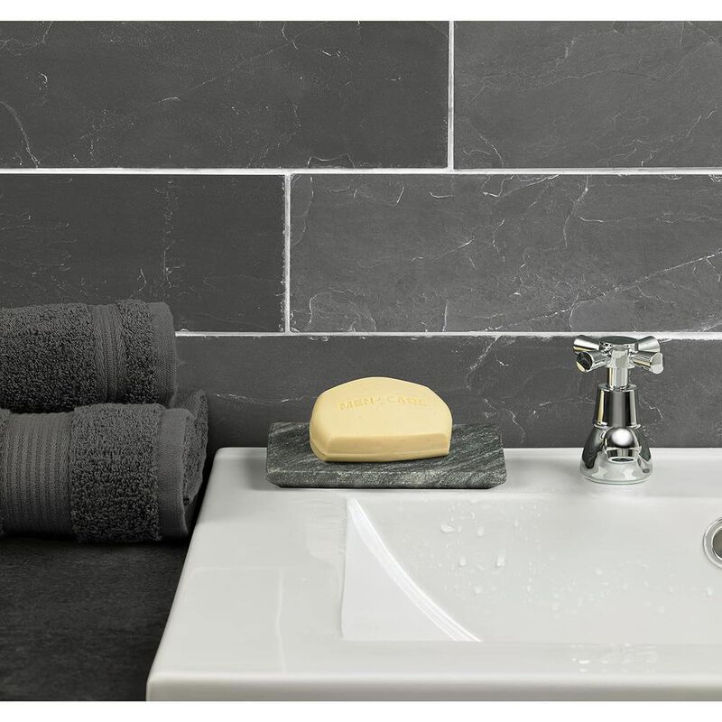 Jab&oacute;n en barra 3 en 1, DOVE MEN + CARE - 3.75oz... image number null