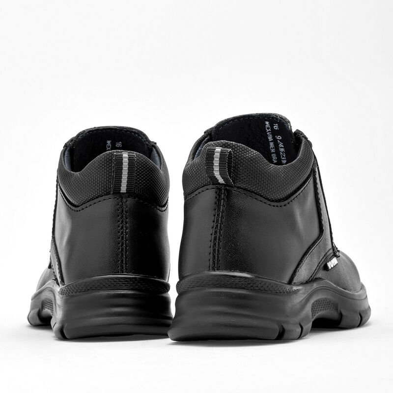 Yuyin Bota para ni&ntilde;o negro image number null