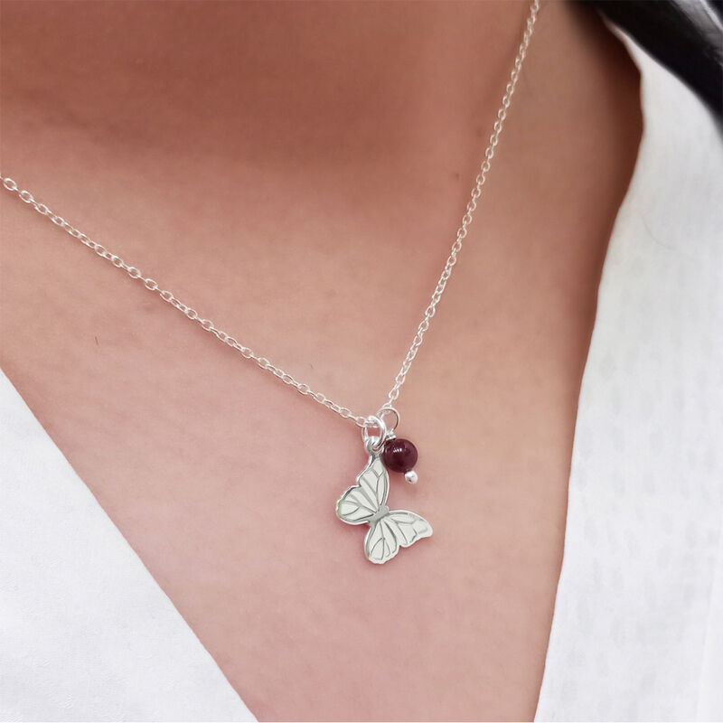 Dije con cadena Suerte charm Mariposa de plata ... image number null