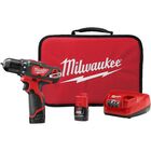 Taladro Atornillador Inal&aacute;mbrico Milwaukee M12 3/8" 12v Con 2 Bater&iacute;as Profesional Modelo 2408-22 Or