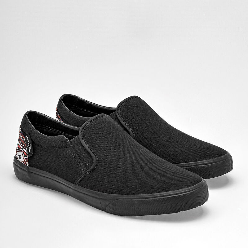 Mora Tierra Tenis urbano para hombre negro image number null