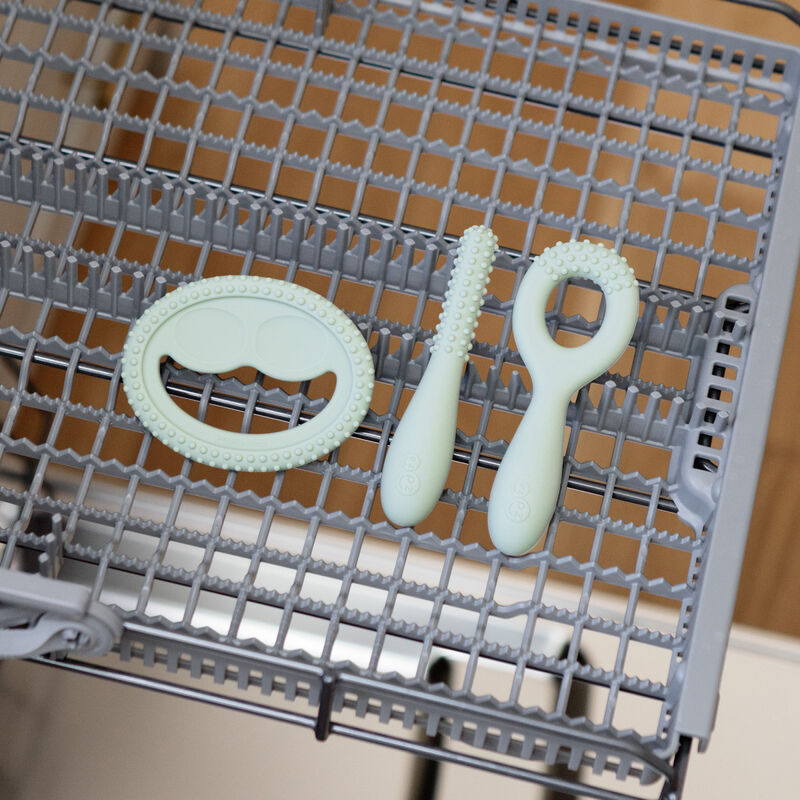 Set De Desarrollo Oral Verde N&oacute;rdico image number null