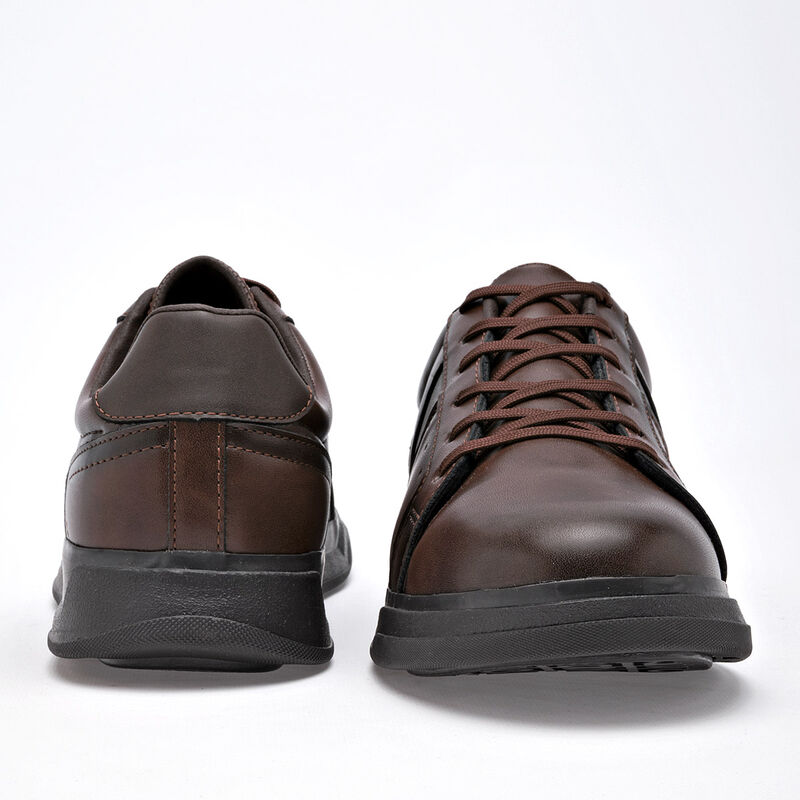 Neosport Zapato casual para hombre caf&eacute; image number null