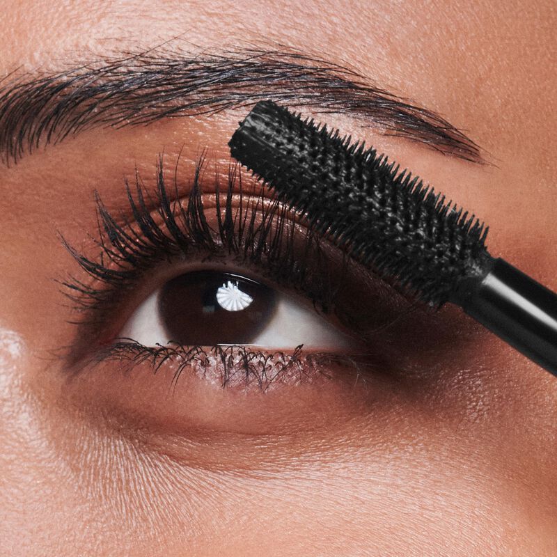 M&aacute;scara Covergirl Lash Blast Volume, Color Muy ... image number null